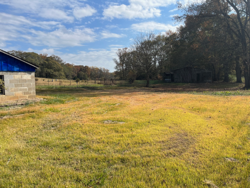 2910 Hartwell Hwy Nw - Photo 3 of 8