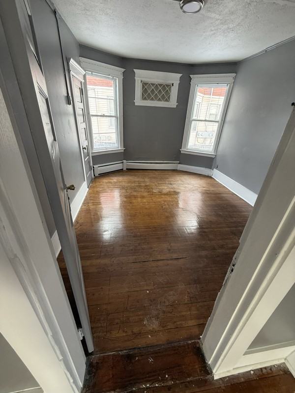 27 Irving St #1 - Photo 5 of 19