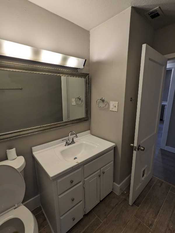 1022 W Morgan St - Photo 3 of 22