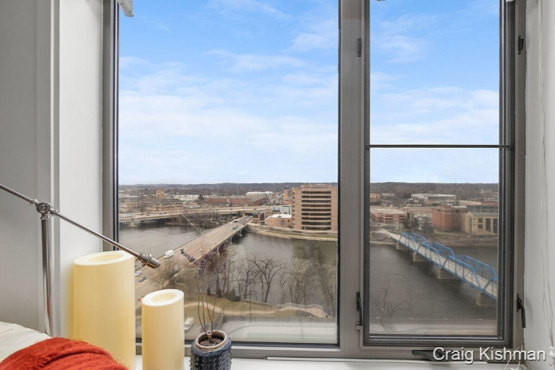 152 Campau Cir Nw - Photo 6 of 20