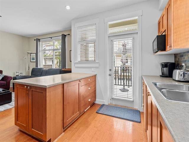 15237 36 Avenue - Photo 7 of 29