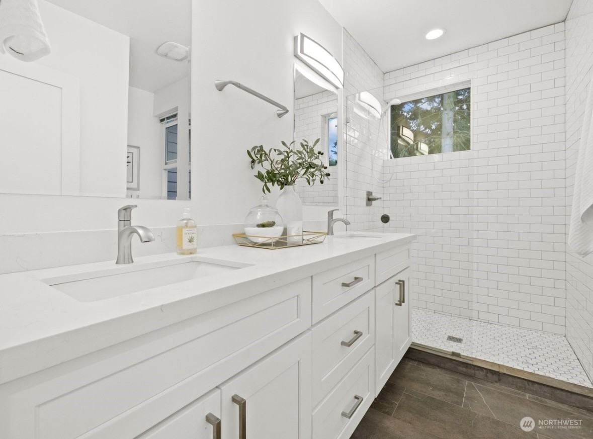 14825 35th Ave W #4 - Photo 6 of 7