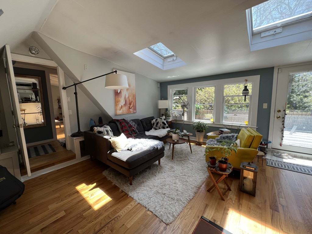 16 Crooked Mile Rd - Photo 4 of 35