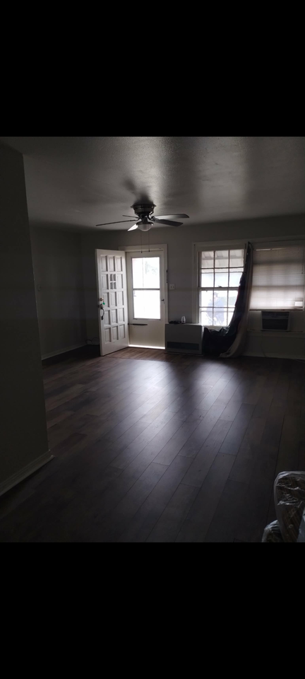 207 N Highland Ave #NA - Photo 5 of 8