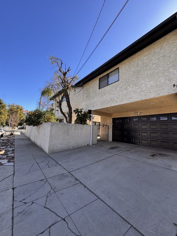 5183 Topanga Canyon Blvd #NA - Photo 7 of 20