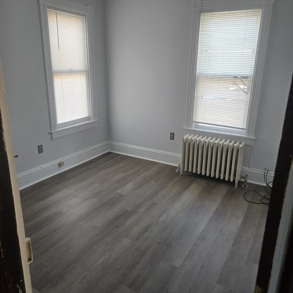 121 Mercer Street #2 - Photo 6 of 10