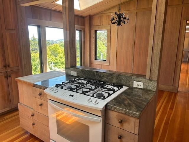 77 Mirabel Ave #NA - Photo 7 of 46