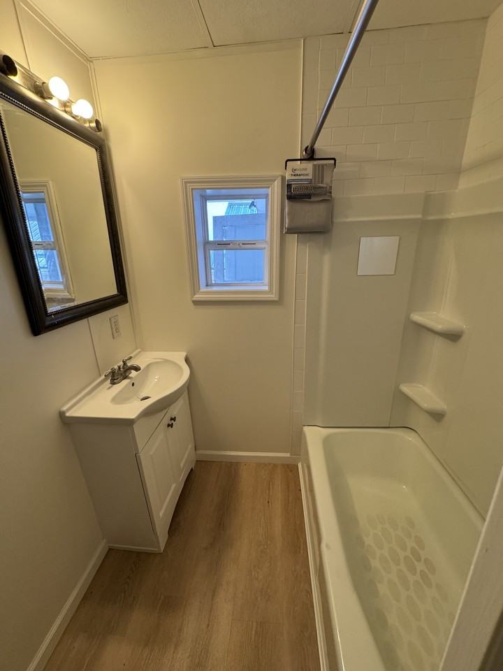 202 Nesbitt St #206B - Photo 7 of 8