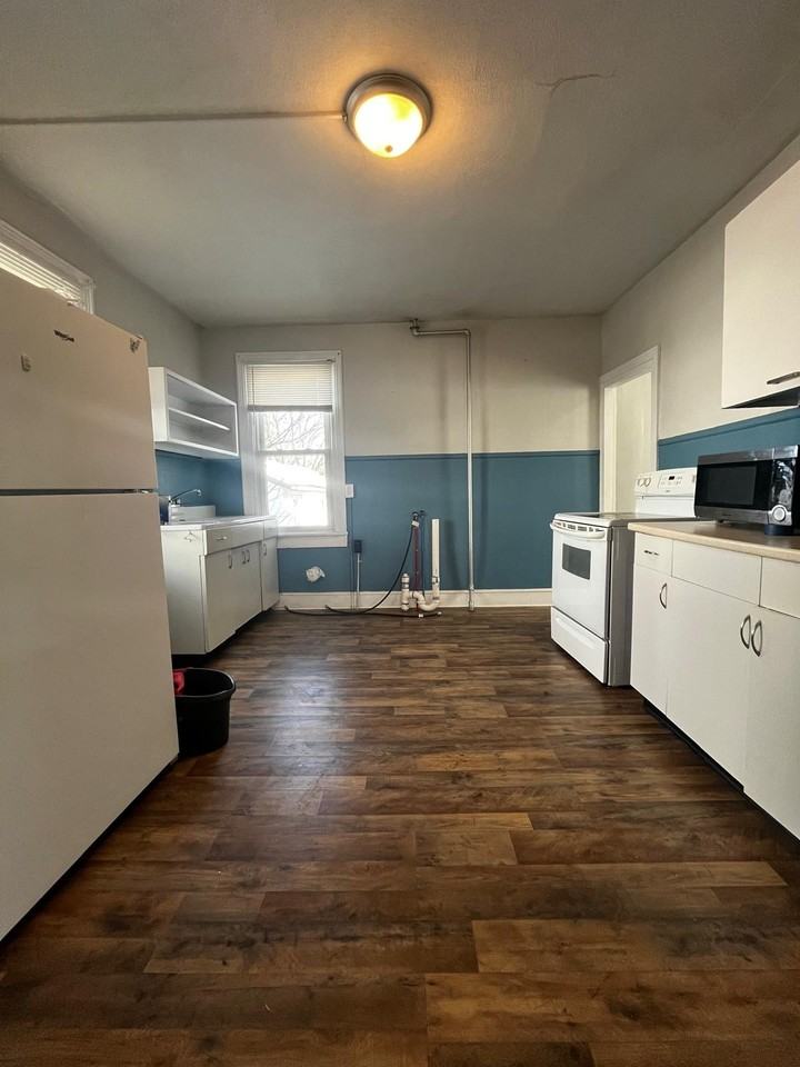 9 Atlantic Ave #NA - Photo 3 of 12