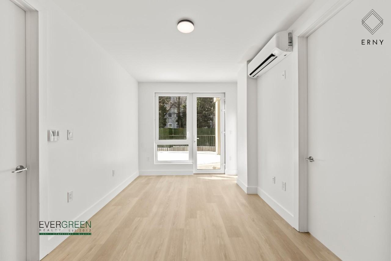 354 East 28th Street #1 - Photo 5 of 7