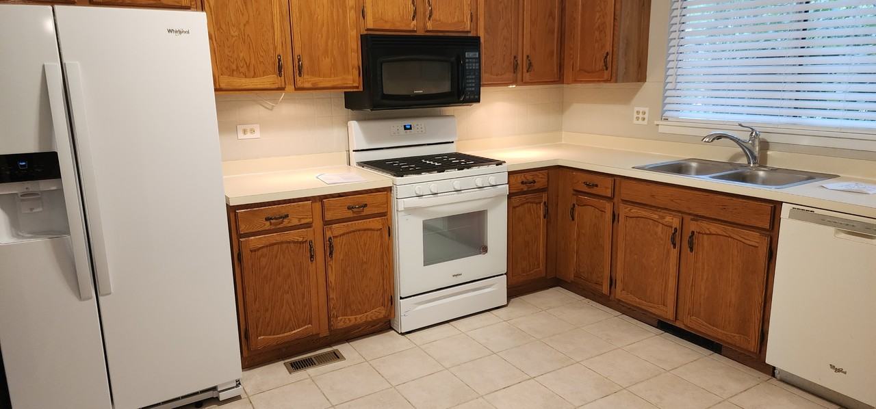 1911 Windsong Dr #NA - Photo 7 of 22