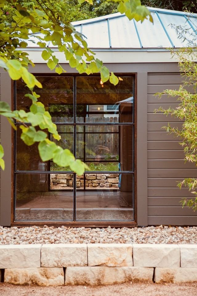 1306 Oxford Ave #NA - Photo 5 of 18