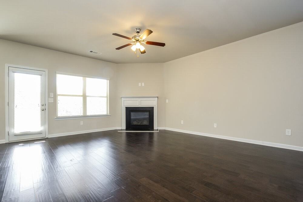 216 Sleepy Way - Photo 3 of 19