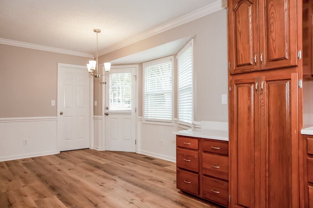 2032 Pine Needle Ct - Photo 5 of 17