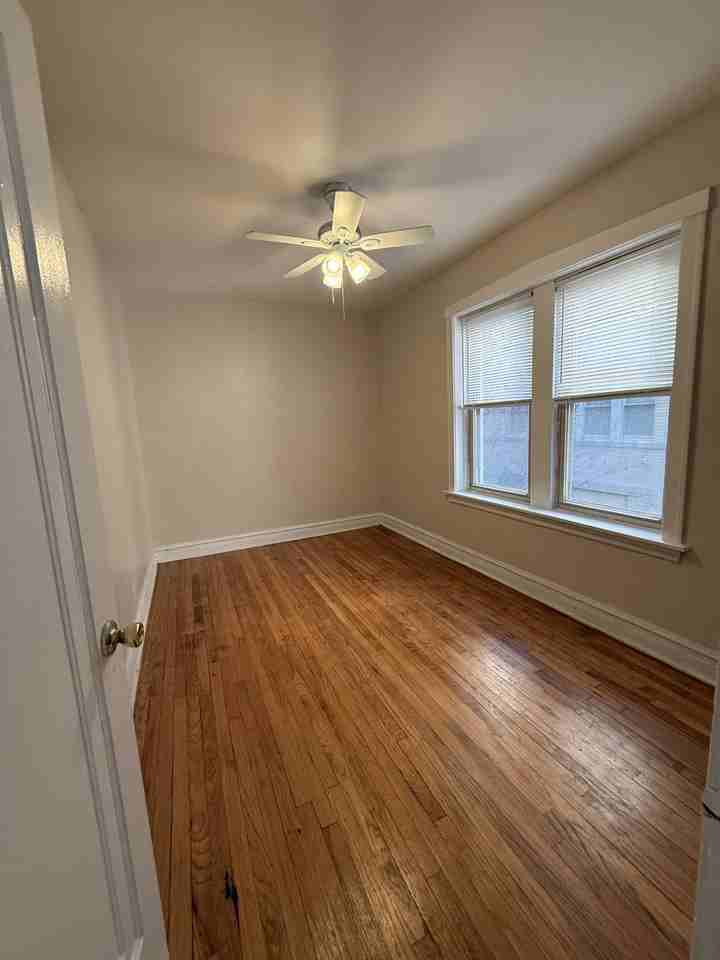 W Belle Plaine Ave #1 - Photo 6 of 8