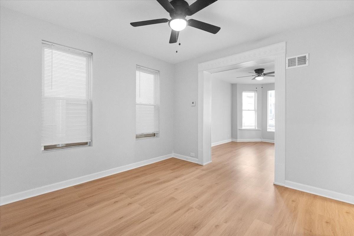 3709 N Troy St #1 - Photo 5 of 12