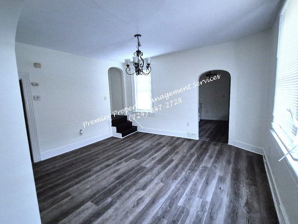 2518 9th Avenue - Photo 5 of 13