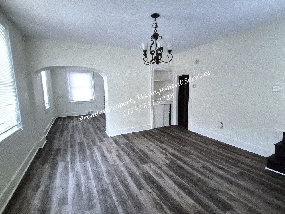 2518 9th Avenue - Photo 6 of 13