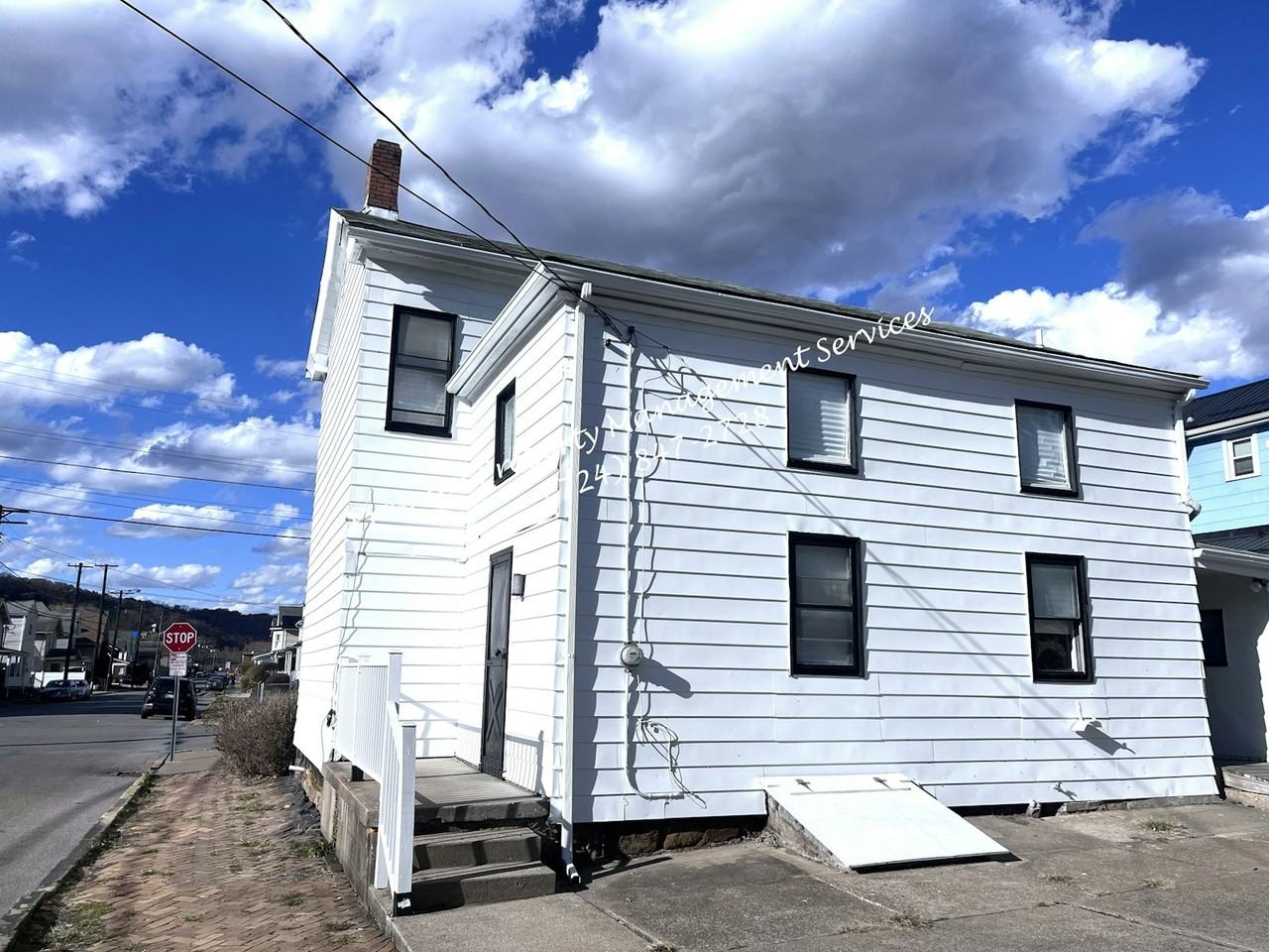 600 8th Street - Photo 2 of 20