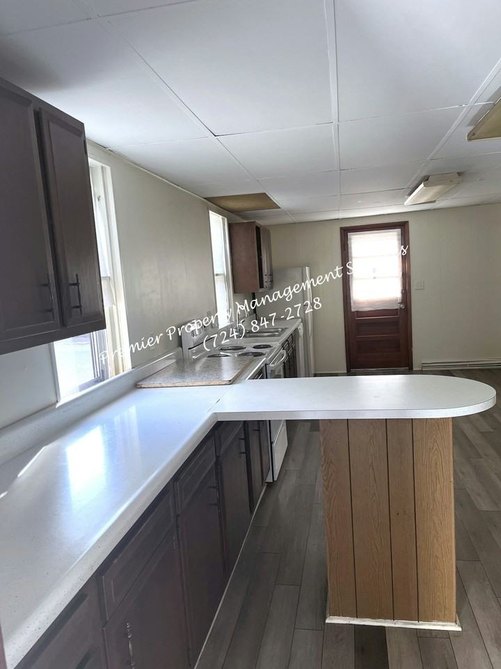 600 8th Street - Photo 5 of 20