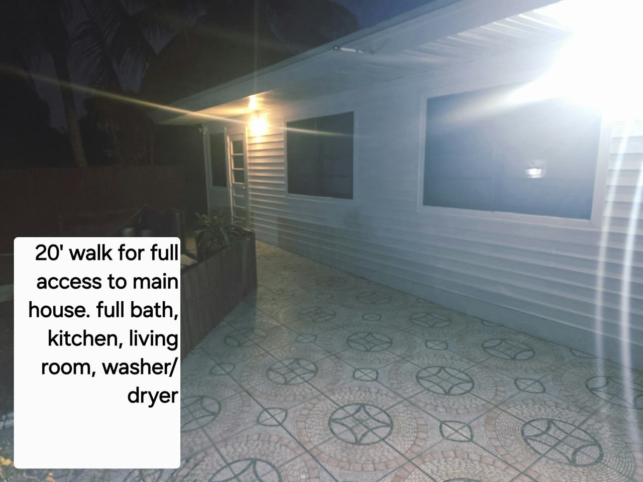 1417 Tropical Dr - Photo 4 of 7