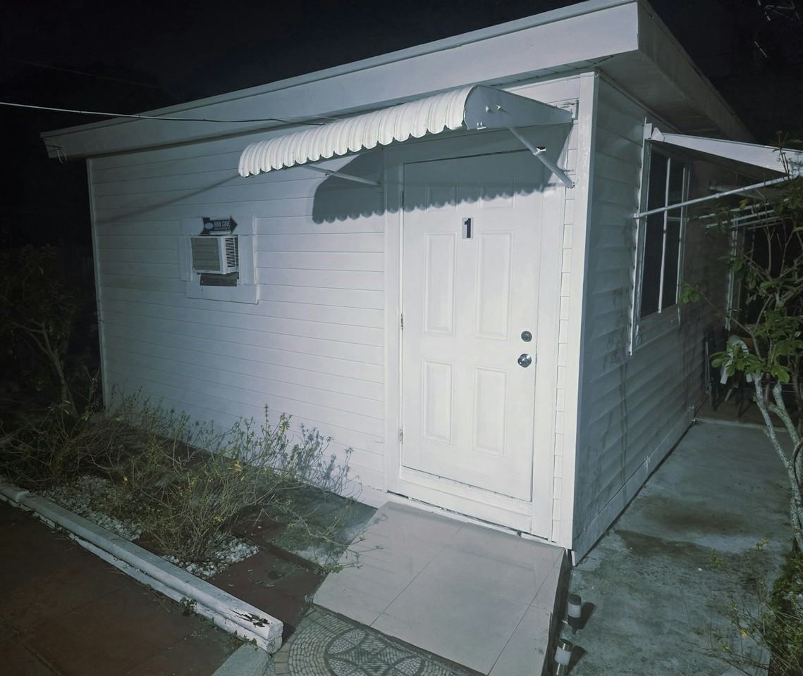 1417 Tropical Dr - Photo 5 of 7