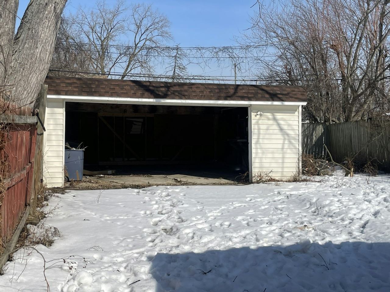 12612 Firsby Avenue - Photo 2 of 3