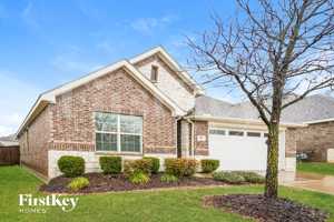 featured image of 212 Greenhill St