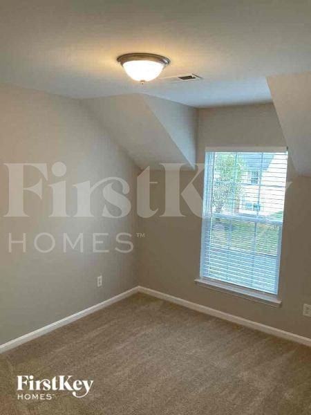 127 Meandering Way Ln - Photo 7 of 10