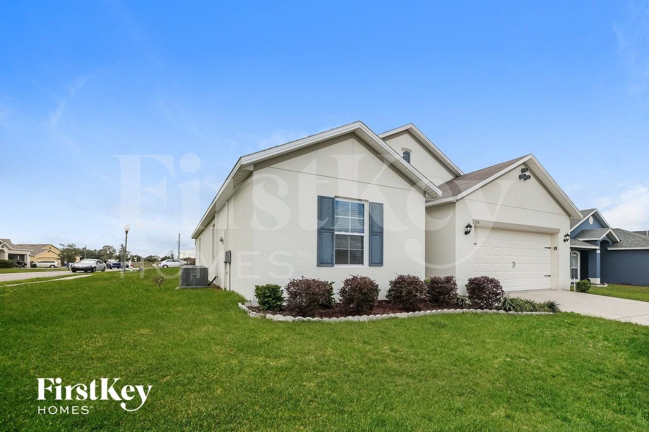 908 Chanler Dr - Photo 2 of 15