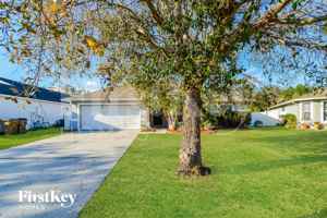 featured image of 4717 Huron Bay Cir