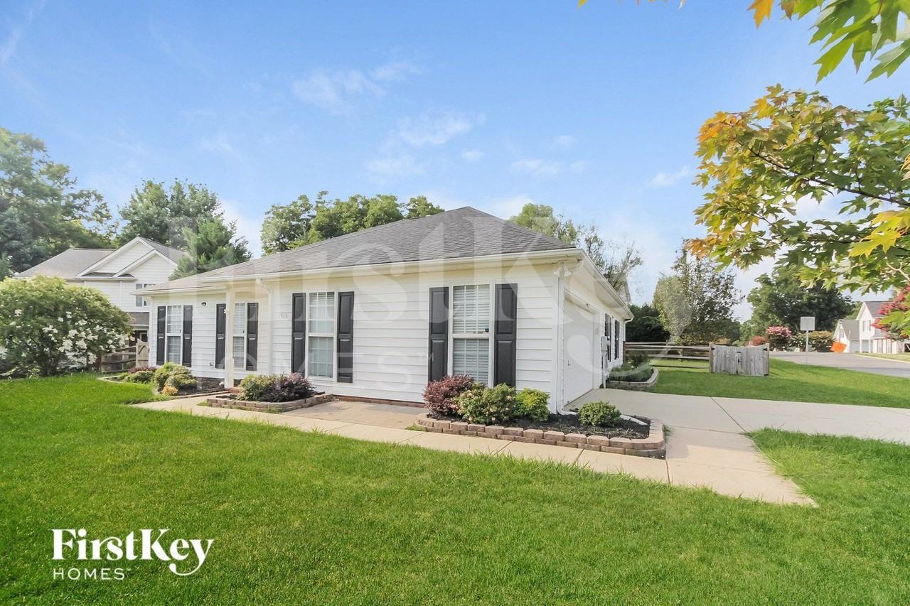 1513 Maple Sugar Pl - Photo 2 of 15