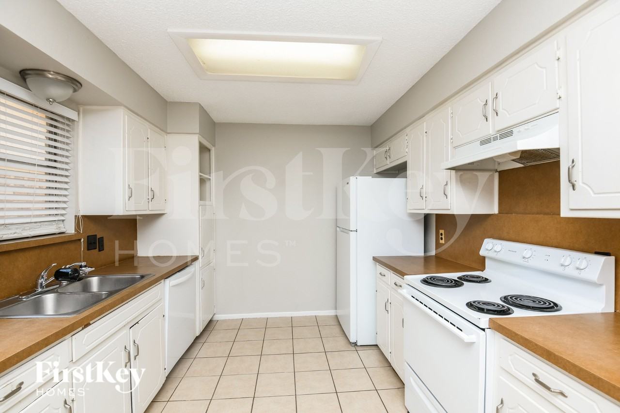 7508 Evergreen Dr - Photo 7 of 16