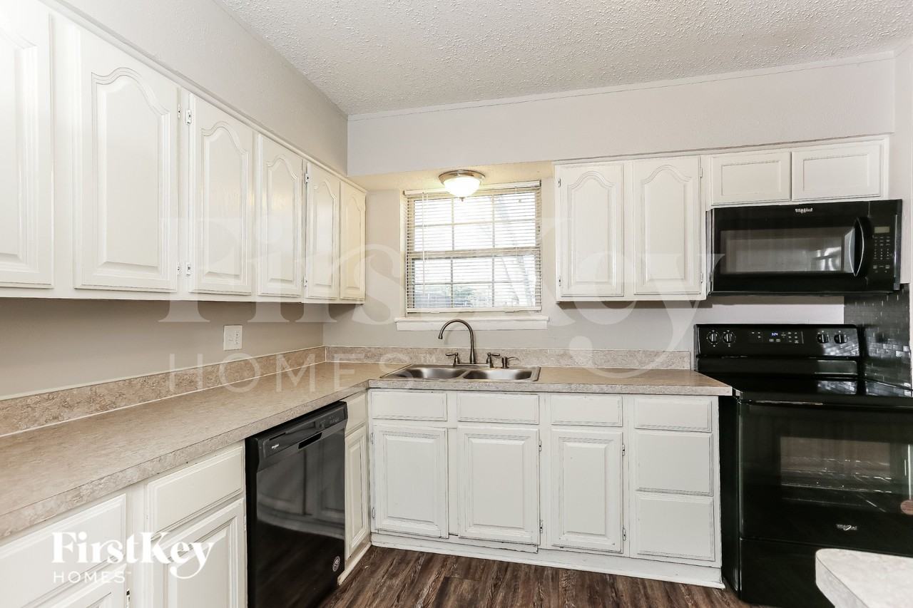 1839 Wynn Ter - Photo 6 of 15