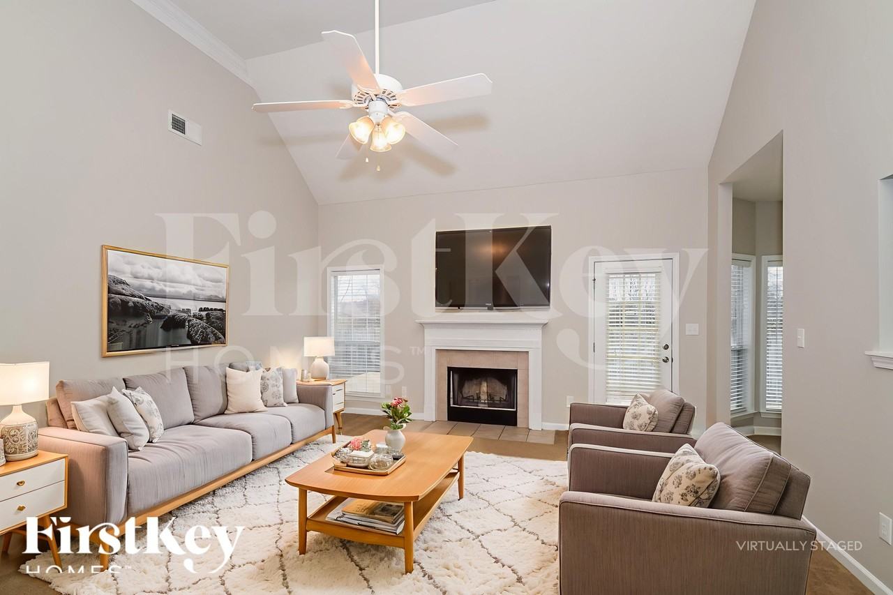 1011 Alden Glen Dr - Photo 6 of 19