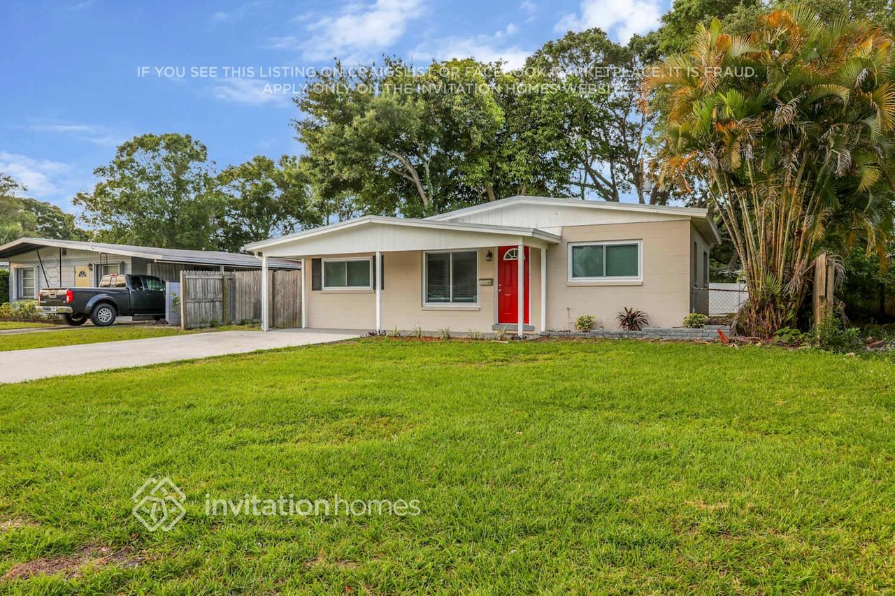 1320 54th Ave N - Photo 3 of 26