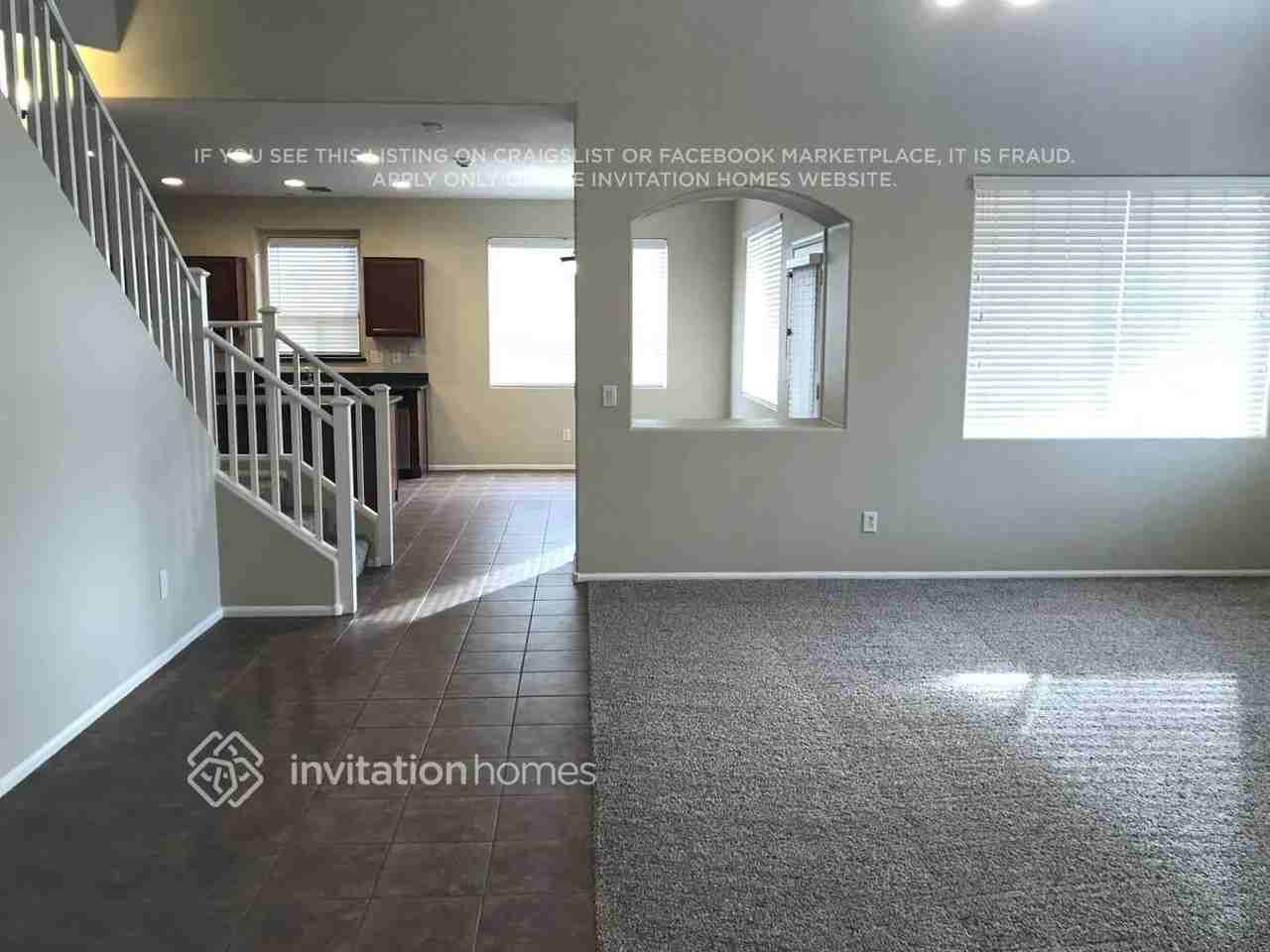 16647 W Garfield St - Photo 3 of 16