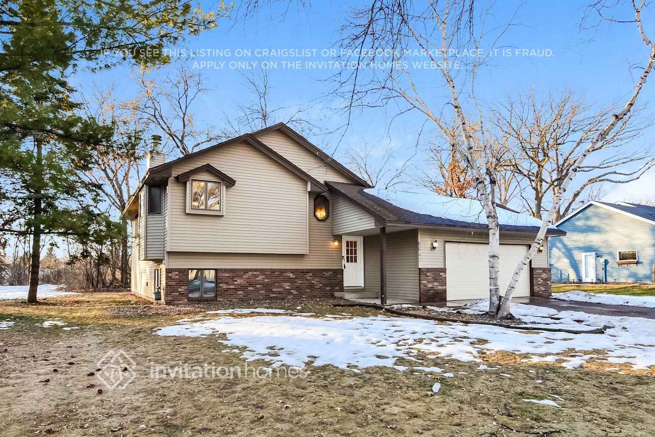 8641 Girard Ave N - Photo 5 of 19