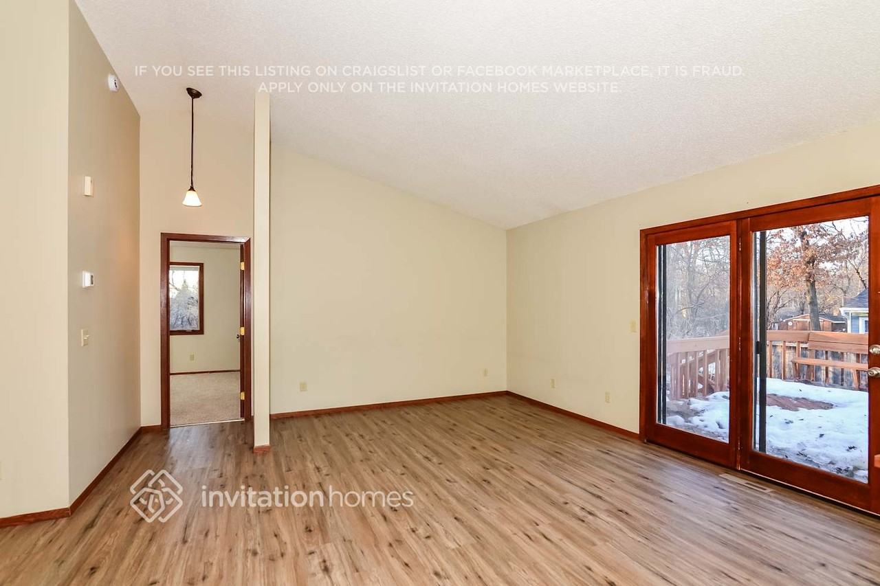 8641 Girard Ave N - Photo 6 of 19