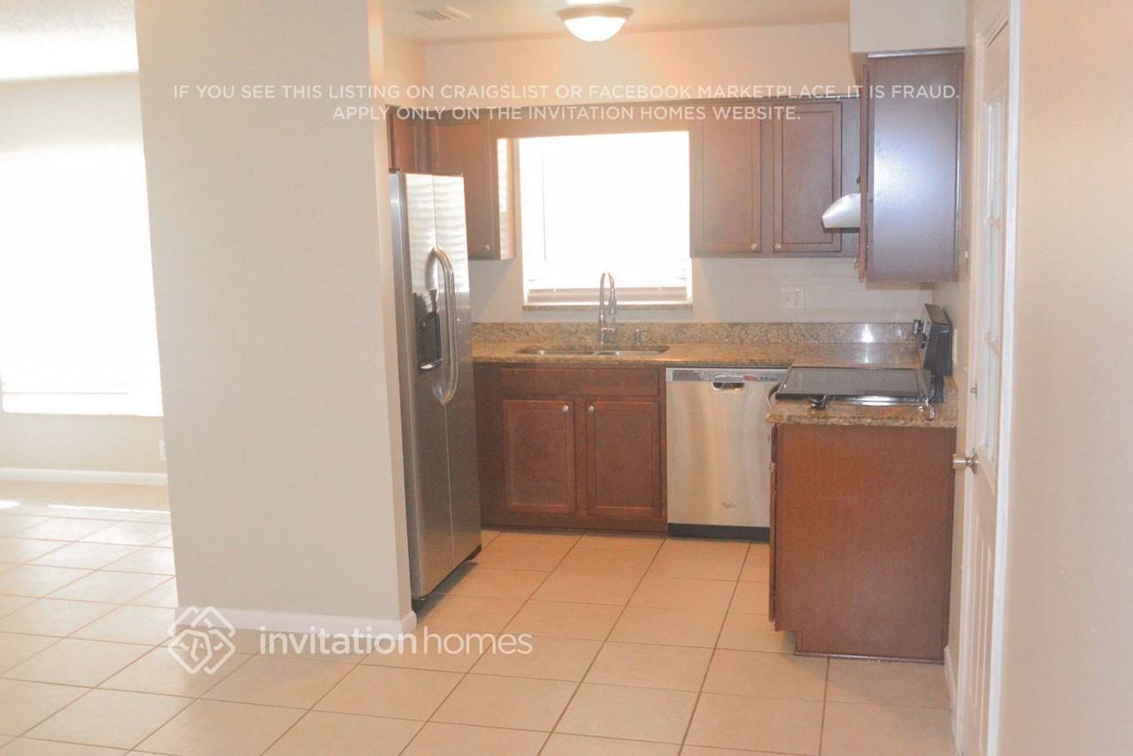 8541 Havasu Dr - Photo 2 of 6