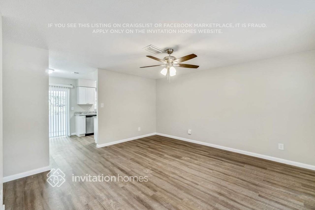 5695 Deerfield Rd - Photo 6 of 25