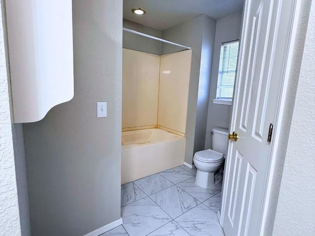 603 Ane Ave - Photo 7 of 11