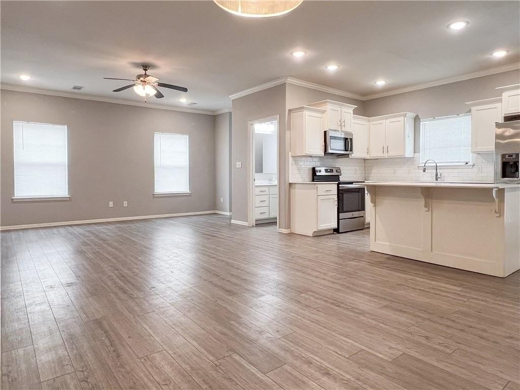 4066 W Sardinia Way - Photo 6 of 22