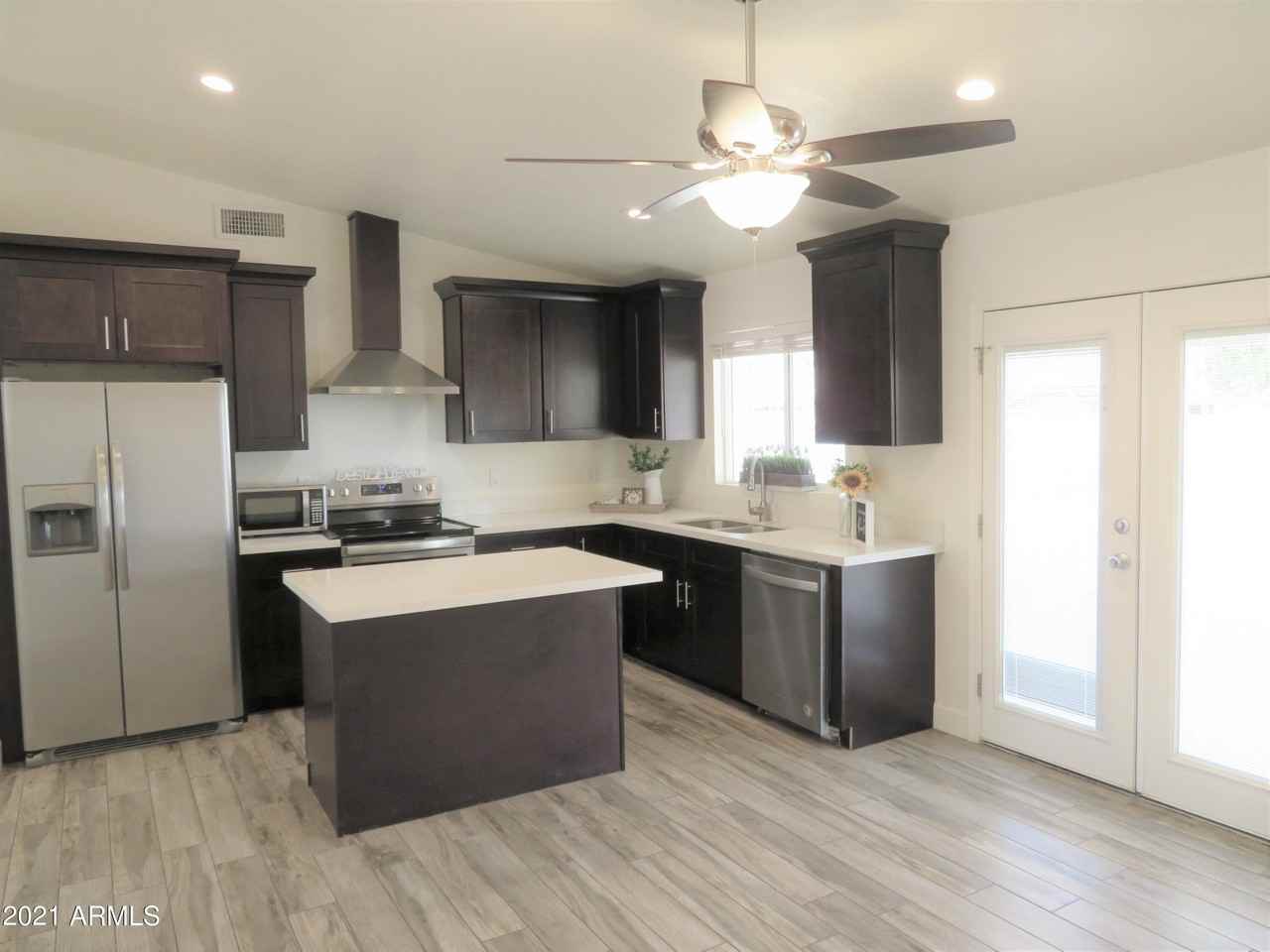 2156 E Jerome Ave - Photo 4 of 24