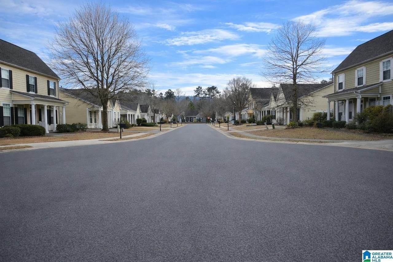 2017 Kelly Creek Ct - Photo 6 of 37