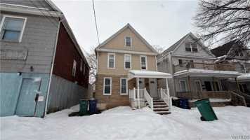 featured image of 42 Hartman Pl