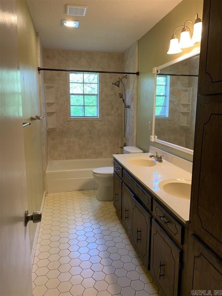 12415 Pleasant View Dr - Photo 7 of 9