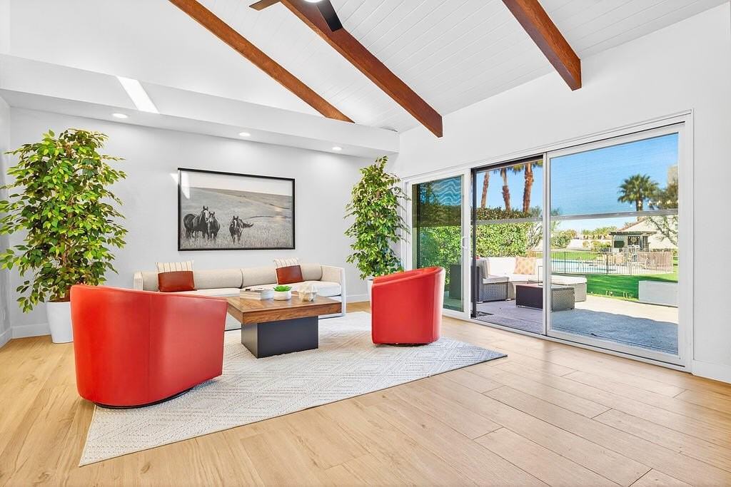 352 Forest Hills Dr - Photo 6 of 25