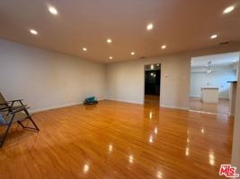 featured image of 10642 Samoa Ave