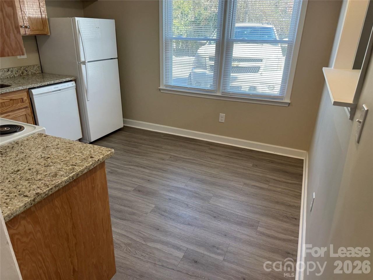 799 Cherry St Unit 2 #2 - Photo 3 of 12